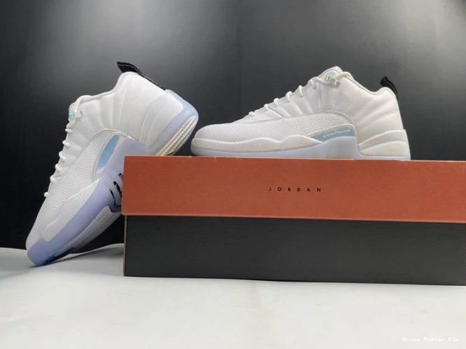 AIR (2021) 12 LOW RETRO JORDAN DB0733-190 EASTER 0717